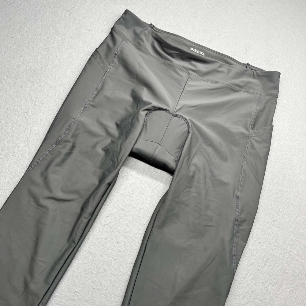 BIKEWA Women's Gray Padded Cycling Capri Pants XL New With Tags Pockets Athletic